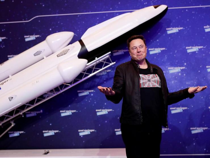 Tỷ phú Elon Musk nêu lý do ”cắt tài trợ” Starlink cho Ukraine