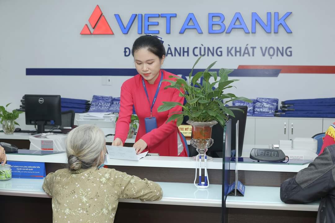 VietABank là ngân hàng có lãi tiết kiệm kỳ hạn 12 tháng cao nhất 