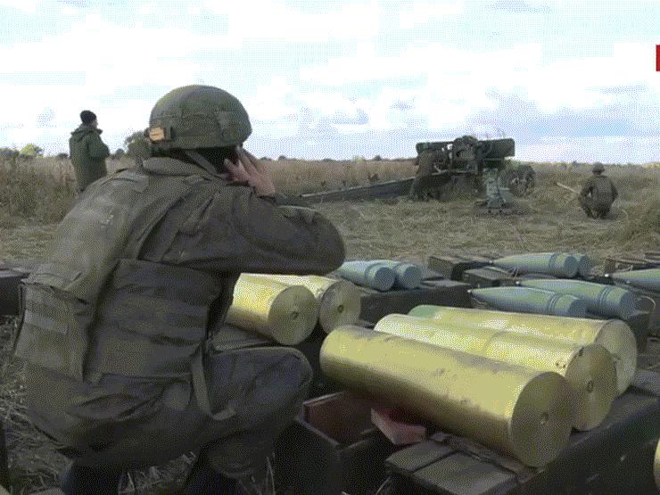 Uy lực lựu pháo 2A36 Giatsint-B của quân đội Nga