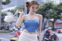 Thời trang - Hoa khôi Tiền Giang tự tin diện mốt "đuôi cá voi" nổi bật giữa đường phố tấp nập