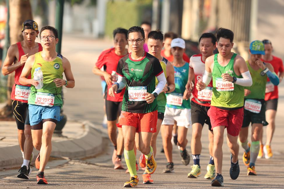 Hàng loạt kỷ lục mới được thiết lập tại VPBank Hanoi Marathon 2022 - 3