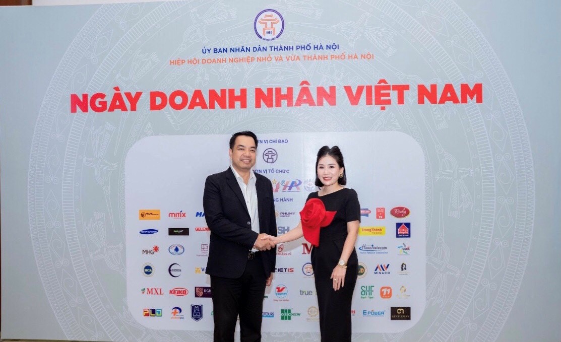 CEO Nguyễn Thu Hồng – Doanh nhân Thăng Long tiêu biểu 2022 - 2