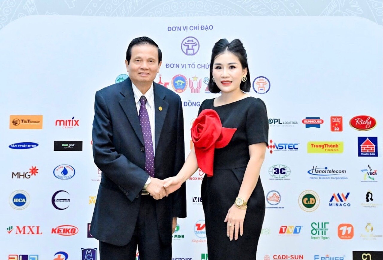 CEO Nguyễn Thu Hồng – Doanh nhân Thăng Long tiêu biểu 2022 - 4