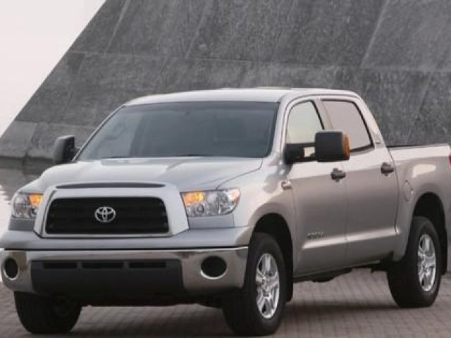 Tin tức ô tô - 5 xe bán tải đã qua sử dụng đáng tin cậy giá dưới 300 triệu đồng