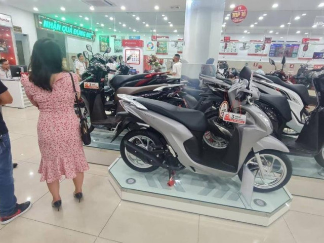 Thế giới xe - Vì sao khan hàng nhưng thị trường xe máy vẫn tăng trưởng mạnh?