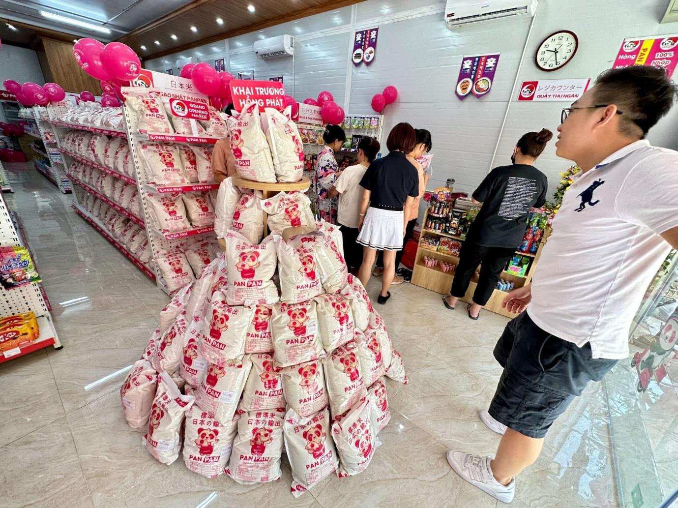 Panpan - Oppan khai trương chuỗi cửa hàng mới tại Hưng Yên - 2