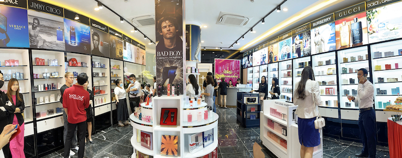 Thế Giới Nước Hoa khai trương flagship store đầu tiên tại TP.HCM, giảm giá "sốc" - 1