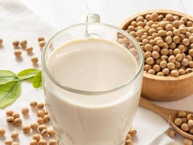 Những tác dụng phụ ”đáng sợ”, ít ai ngờ tới của sữa đậu nành