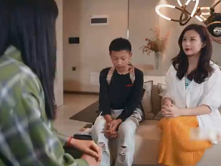 Clip hài hước - Cô giáo khiếp sợ với phương pháp dạy con bá đạo của phụ huynh