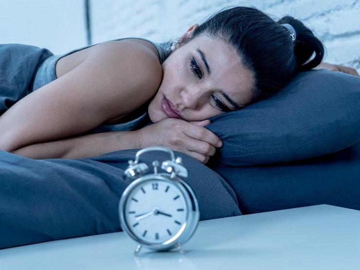 4 thói quen ăn uống nhiều người mắc phải có thể ”kích hoạt” chứng mất ngủ