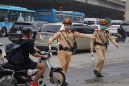 Tin tức trong ngày - Tin tức 24h qua: Diễn biến mới nhất vụ tài xế xe máy kiện Trưởng phòng CSGT Hà Nội