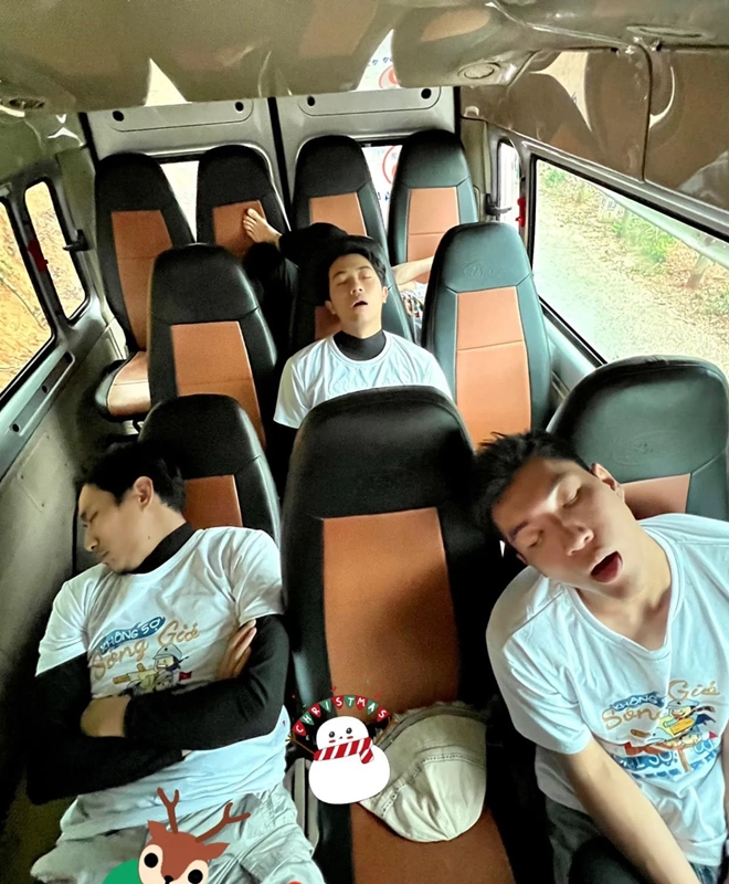 Lan Ngọc, Trấn Thành... lộ nhan sắc &#34;khó tin&#34; qua ống kính bạn thân, trong hậu trường - 4