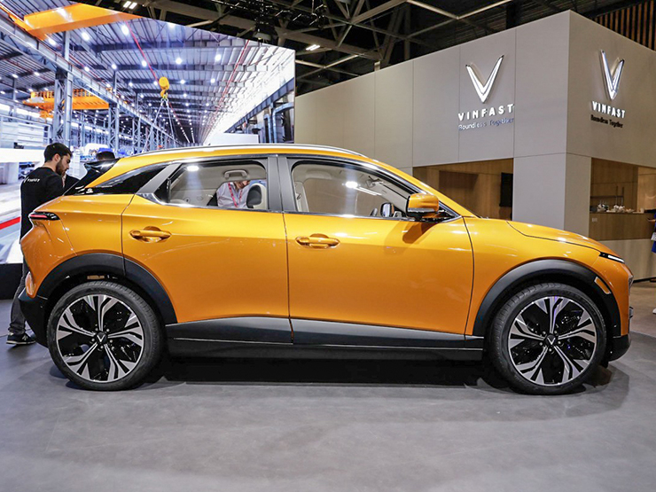 VinFast VF6 tung hình ảnh nội thất tại Paris Motor Show 2022 - 6