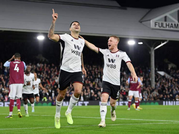 Video bóng đá Fulham - Aston Villa: Đại thắng 3 bàn, dấu chấm hết cho Gerrard (Ngoại hạng Anh)