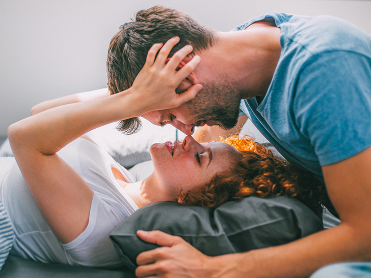 Sức khỏe đời sống - Nam giới “yêu” quá đà rất có hại, bác sĩ chỉ ra tần suất hợp lý nhất