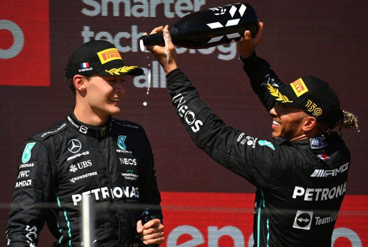 Thường xuyên có podium, nhưng chiến thắng chặng vẫn đang “lẩn tránh” Mercedes.