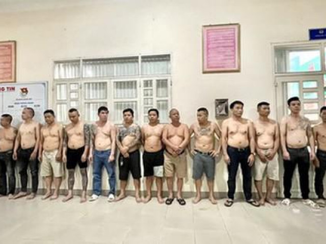 Pháp luật - Đánh sập sòng bạc của băng nhóm Nam Bánh Đa Cua, thu giữ hơn 1 tỉ đồng