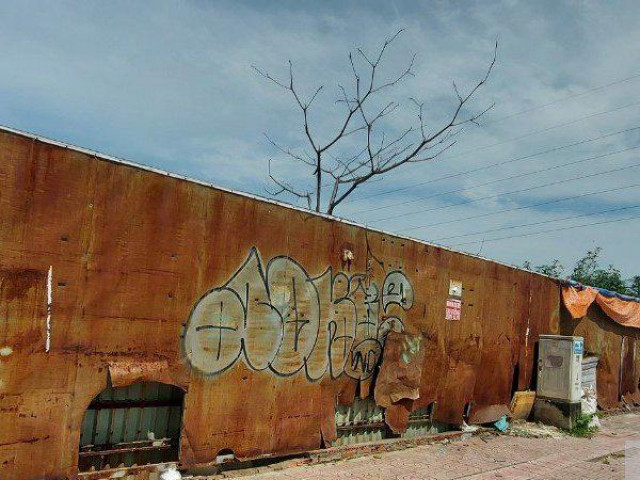 Kinh doanh - Gần 3.000m2 đất công bỏ hoang… "rách nát"