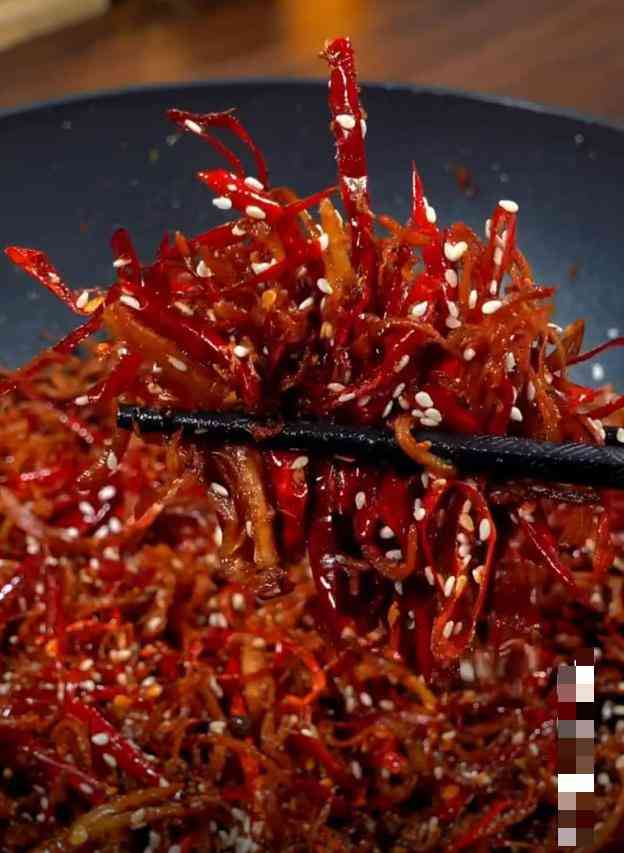 Cuối tuần làm gà khô theo cách mới nhất, nhanh nhất nhưng cực ngon sau, rẻ thôi nhưng cả nhà mê tít! - 11