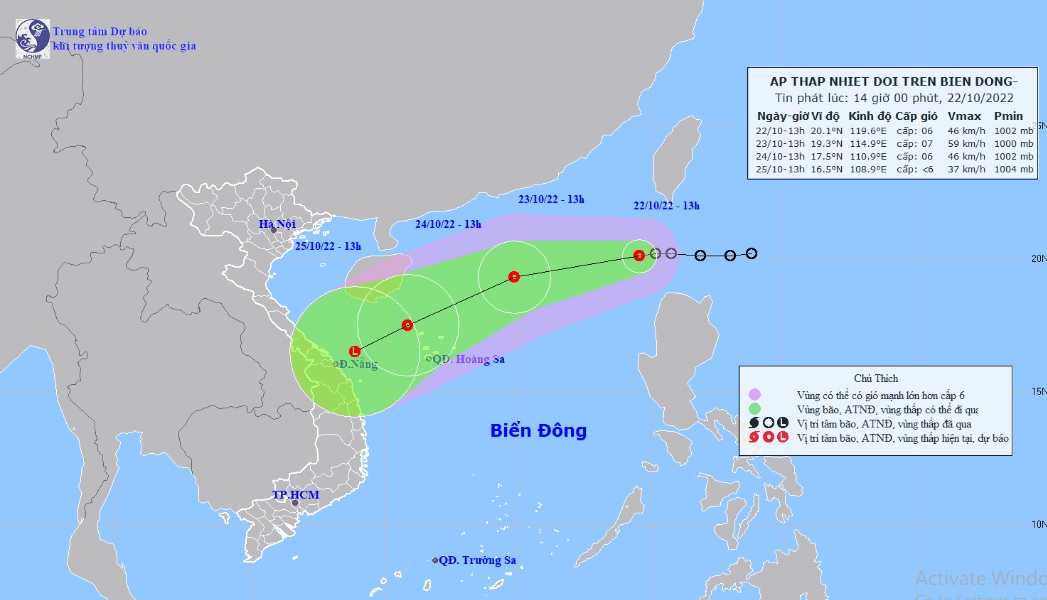 Áp thấp nhiệt đới gió giật cấp 8 vào Biển Đông, miền Trung mưa to nhiều nơi - 1