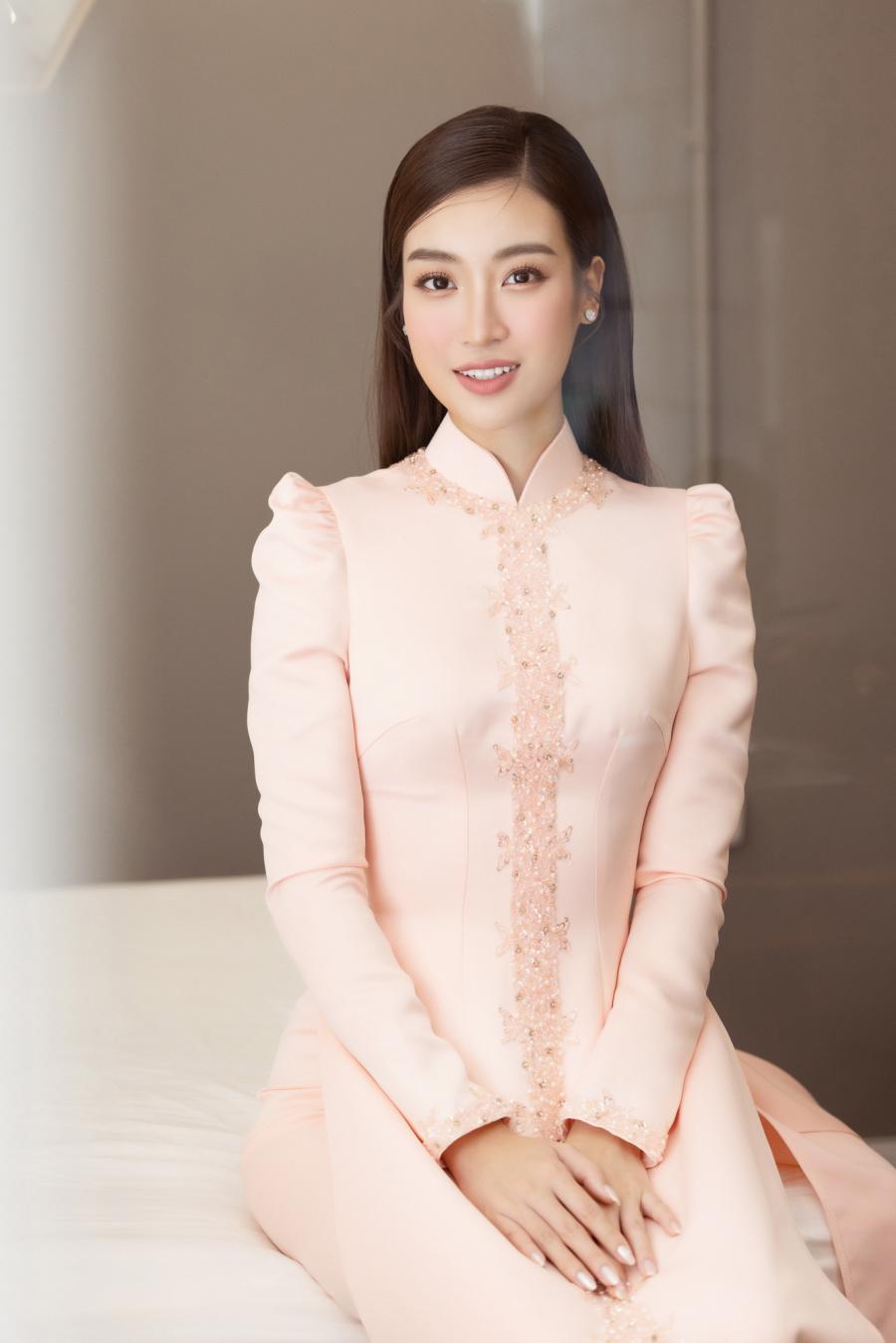 Áo dài cưới của hoa hậu Đỗ Mỹ Linh với Chủ tịch Hà Nội FC có gì đặc biệt? - 3