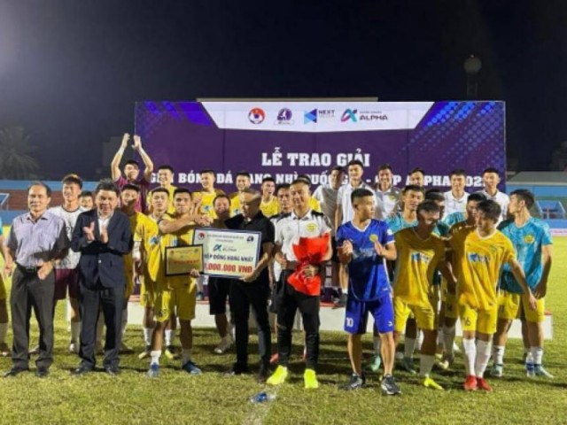 Nhà vô địch Đông Nam Á giúp đội bóng 2 năm tuổi giành vé lên hạng Nhất