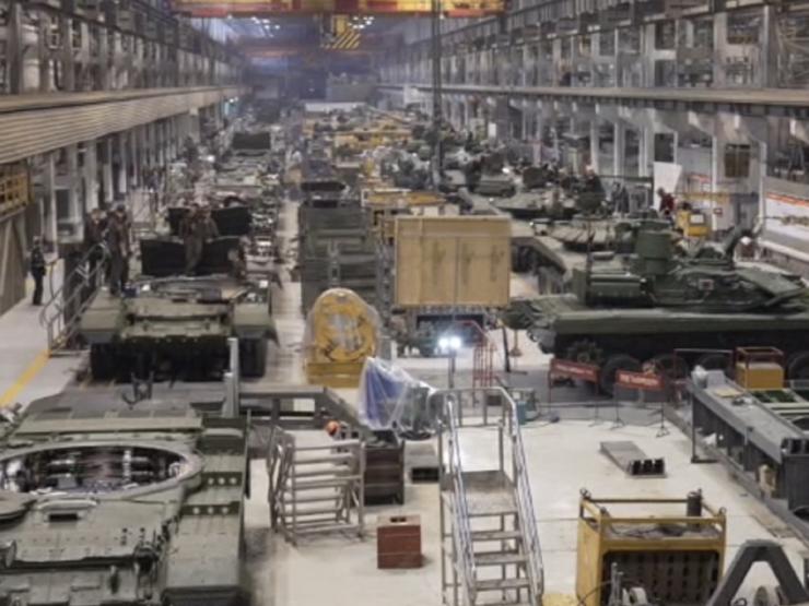 Thế giới - Nga tuyên bố không cạn kiệt vũ khí như phương Tây hi vọng