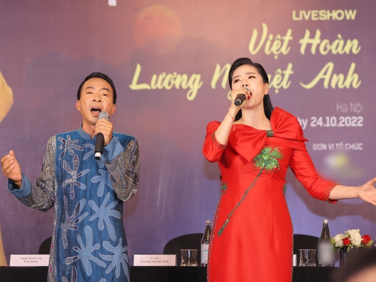 Ca nhạc - MTV - NSƯT Việt Hoàn: 'Đứng cạnh Lương Nguyệt Anh đẹp như tiên, tôi làm gì cũng lố'