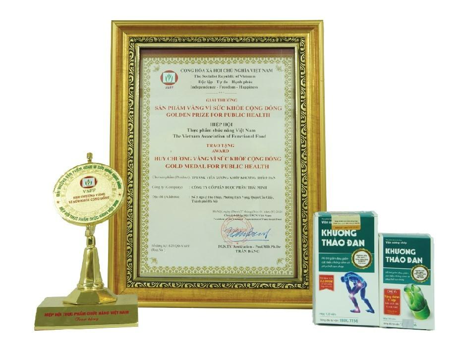 ​Khương Thảo Đan vinh dự nhận Huy chương Vàng vì Sức khỏe cộng đồng