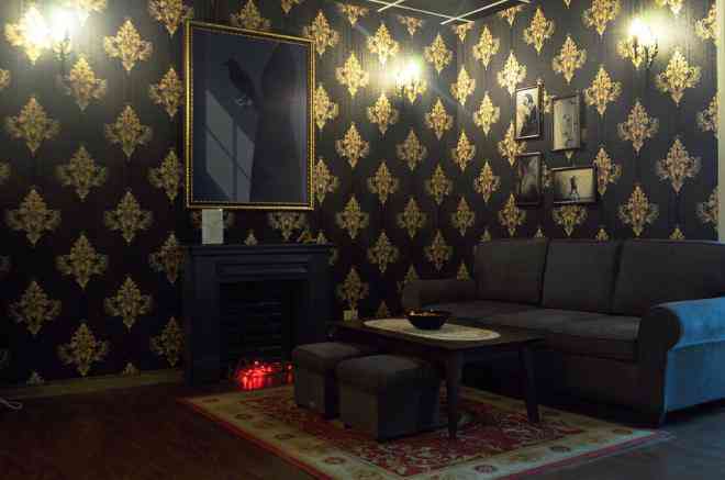 Không gian tại Miss Terry được thiết kế tựa như một khách sạn của một phù thủy bí ẩn cùng tên. Ảnh: Miss Terry, VOV5.