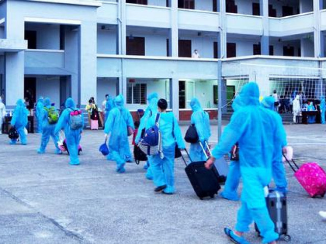 Tin tức trong ngày - 10 quận, huyện có chưa đầy 24h để chuẩn bị tài liệu liên quan "chuyến bay giải cứu"