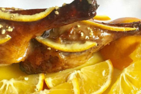 Làm thịt vịt om cam mới lạ nhưng đơn giản, cực thơm ngon và tốn cơm