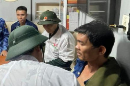 Tin tức trong ngày - Tàu cá va chạm với tàu vận tải, 3 thuyền viên mất tích