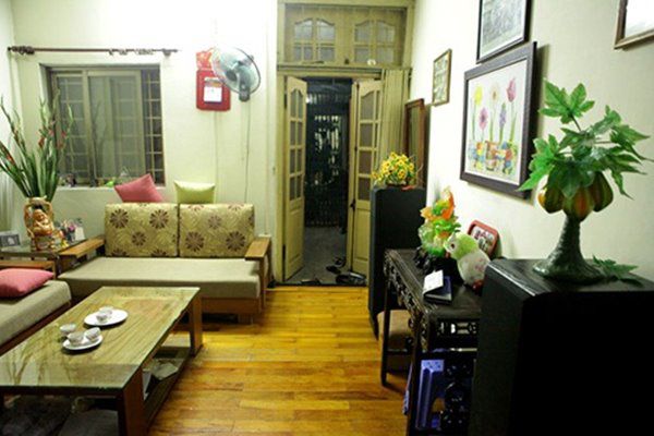 Diện tích nhỏ nên mọi tiện nghi được tiết
giảm, nhưng vẫn phải đảm bảo nhu cầu sinh hoạt cho các thành viên
gia đình.