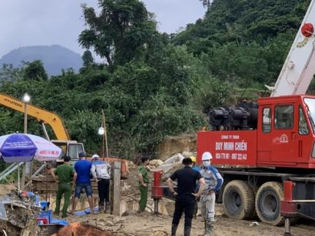Tin tức trong ngày - Tìm thấy thi thể nạn nhân vụ sạt lở Thủy điện Kà Tinh sau 18 ngày