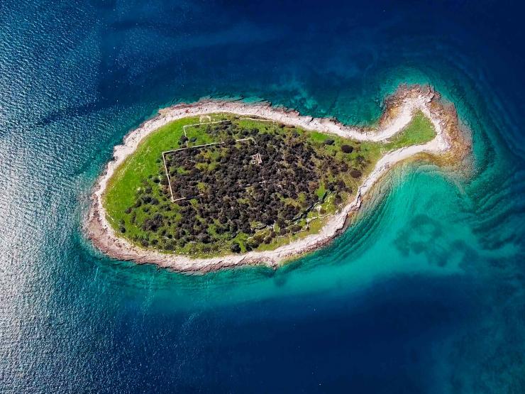 Du lịch - Những hòn đảo có hình dáng kỳ quặc nhất thế giới