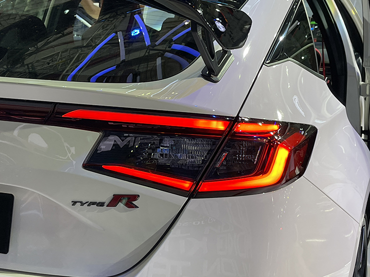Ảnh thực tế Honda Civic Type R 2023 tại VMS 2022 - 6