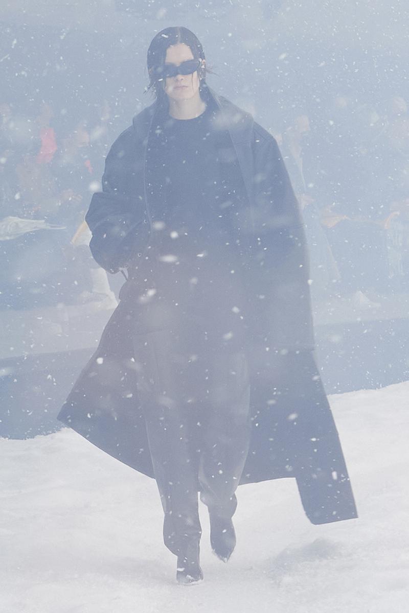 Balenciaga gây sốc với công nghệ mới sau khi chia tay Kanye West - 3