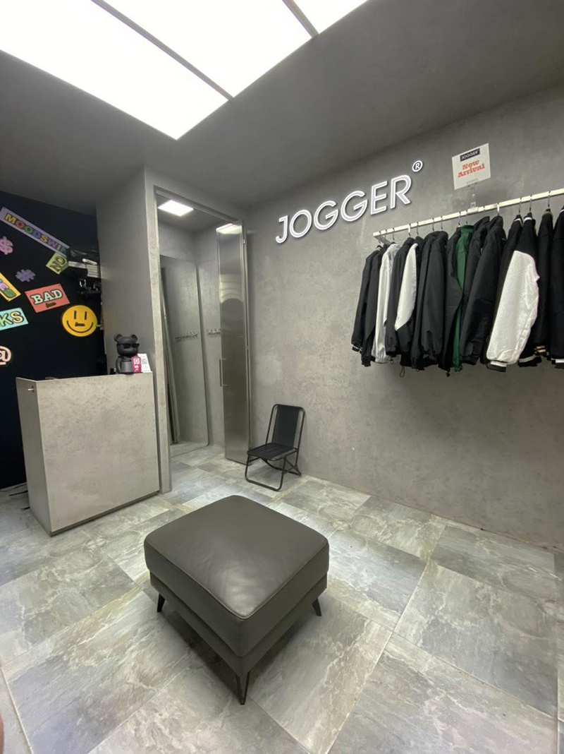 Không gian cửa hàng của JOGGER