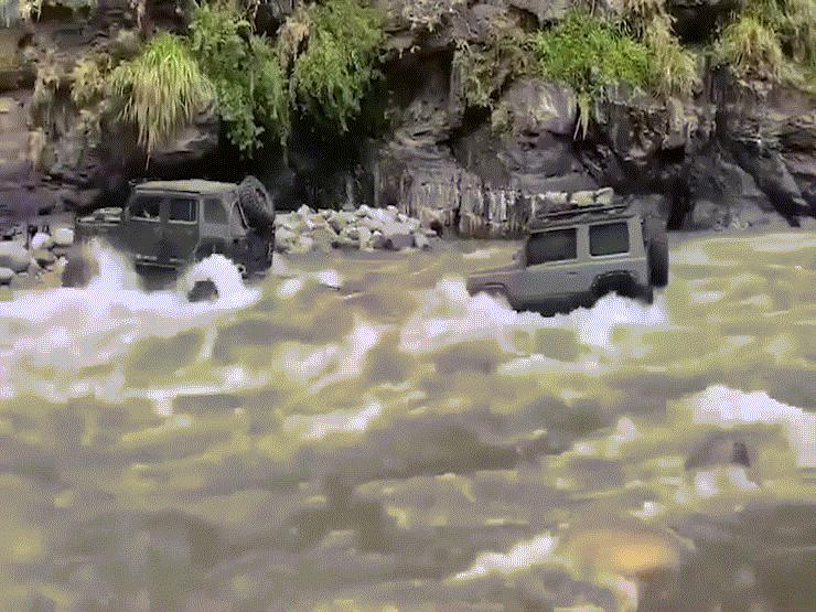 Ô tô - Clip: Một pha off-road thót tim, lộn nhào 360 độ của các "dân chơi"