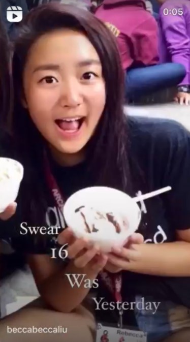 Ngoại hình của&nbsp;Rebecca Liu ở tuổi 16.