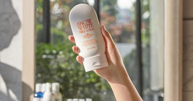 3 lý do bạn nên sử dụng kem dưỡng trắng da body