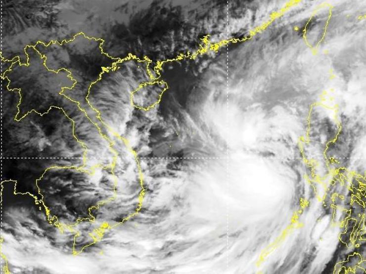 Tin tức trong ngày - Bão số 7 tăng cấp rất nhanh, rất mạnh