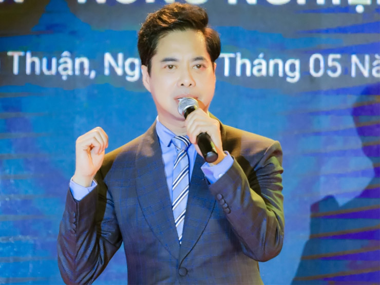 Bị nghi “nhận vơ 50 héc ta đất để hét giá, lùa gà”, Ngọc Sơn làm việc với chính quyền Bình Thuận