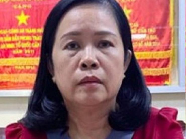 Tin tức trong ngày - Kết luận điều tra: Cựu giám đốc Sở Y tế Cần Thơ nhận quà "lại quả" 3 tỉ đồng