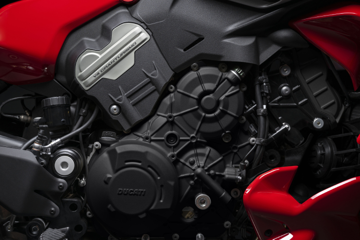 “Quỷ đỏ” 2023 Ducati Diavel V4 xuất hiện, nhiều trang bị hàng khủng - 2