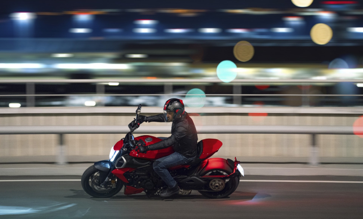 “Quỷ đỏ” 2023 Ducati Diavel V4 xuất hiện, nhiều trang bị hàng khủng - 5
