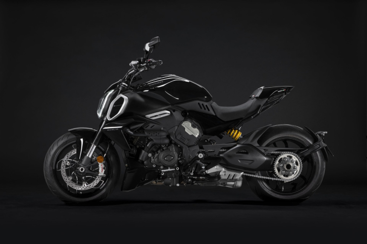 “Quỷ đỏ” 2023 Ducati Diavel V4 xuất hiện, nhiều trang bị hàng khủng - 12