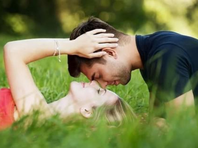 Bạn trẻ - Cuộc sống - 3 mẹo bất ngờ khiến cặp đôi có "cuộc yêu" mãn nguyện