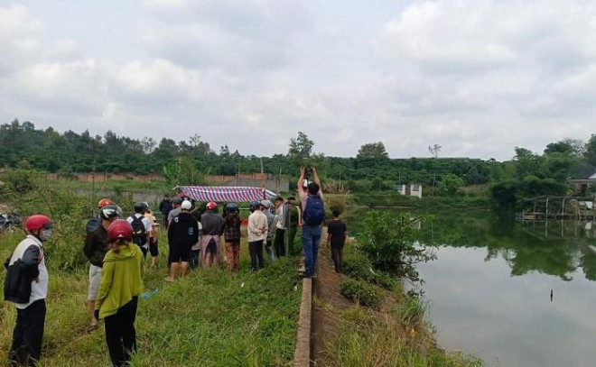 Thi thể nạn nhân được phát hiện dưới hồ Nam Phương